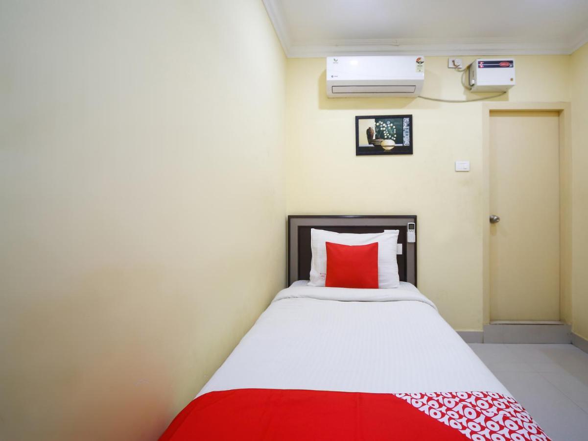Madrasi Airport Hotel - Saibala Chennai Esterno foto