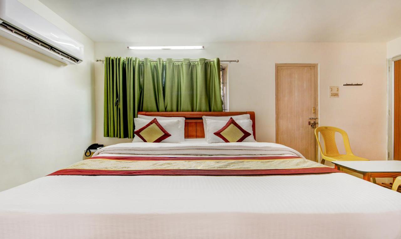 Madrasi Airport Hotel - Saibala Chennai Esterno foto